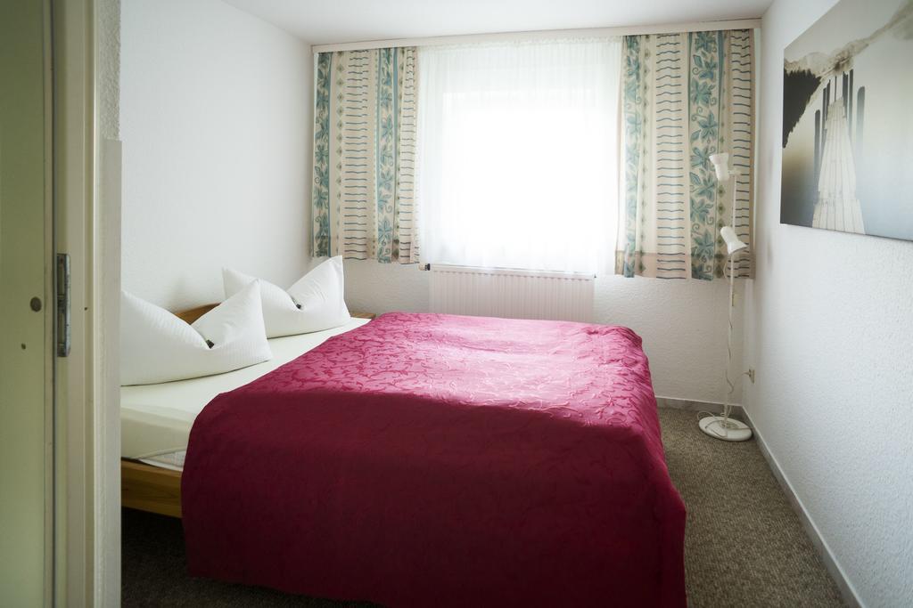 Das Fritz Hotel Schwerin Schoene Lage Im Gruenen Mit Regionaler Kueche Kostenfreien Parkplaetzen Und E Ladestation Værelse billede
